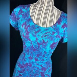 Beautiful vintage blue and purple tie dye dress